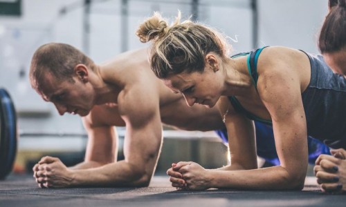 Τι Θα Συμβεί Στο Σώμα, Αν Κάνετε Κάθε Μέρα Σανίδα; ΑΠΙΣΤΕΥΤΟ!